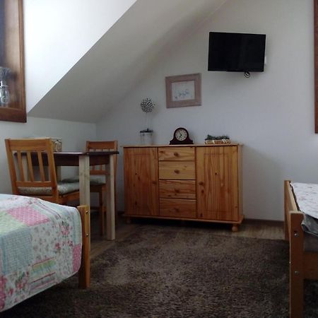 Roztoczanski Dworek Zamość Habitación foto