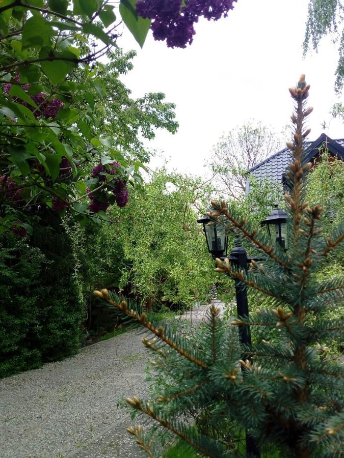 Roztoczanski Dworek Zamość Exterior foto